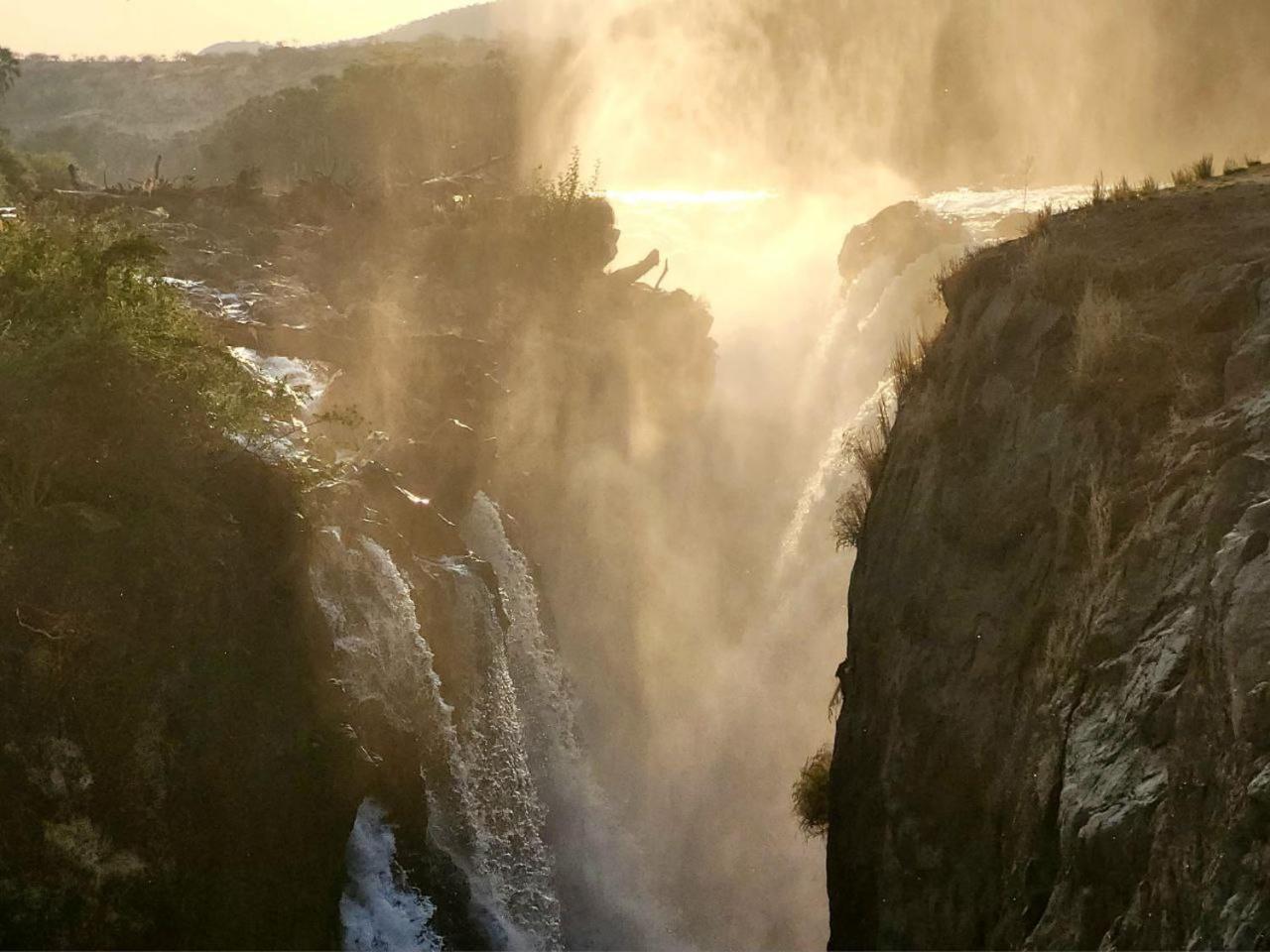 Kapika Waterfall Lodge Epupa Bagian luar foto