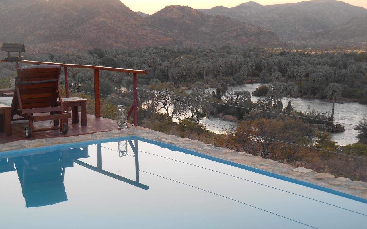 Kapika Waterfall Lodge Epupa Bagian luar foto
